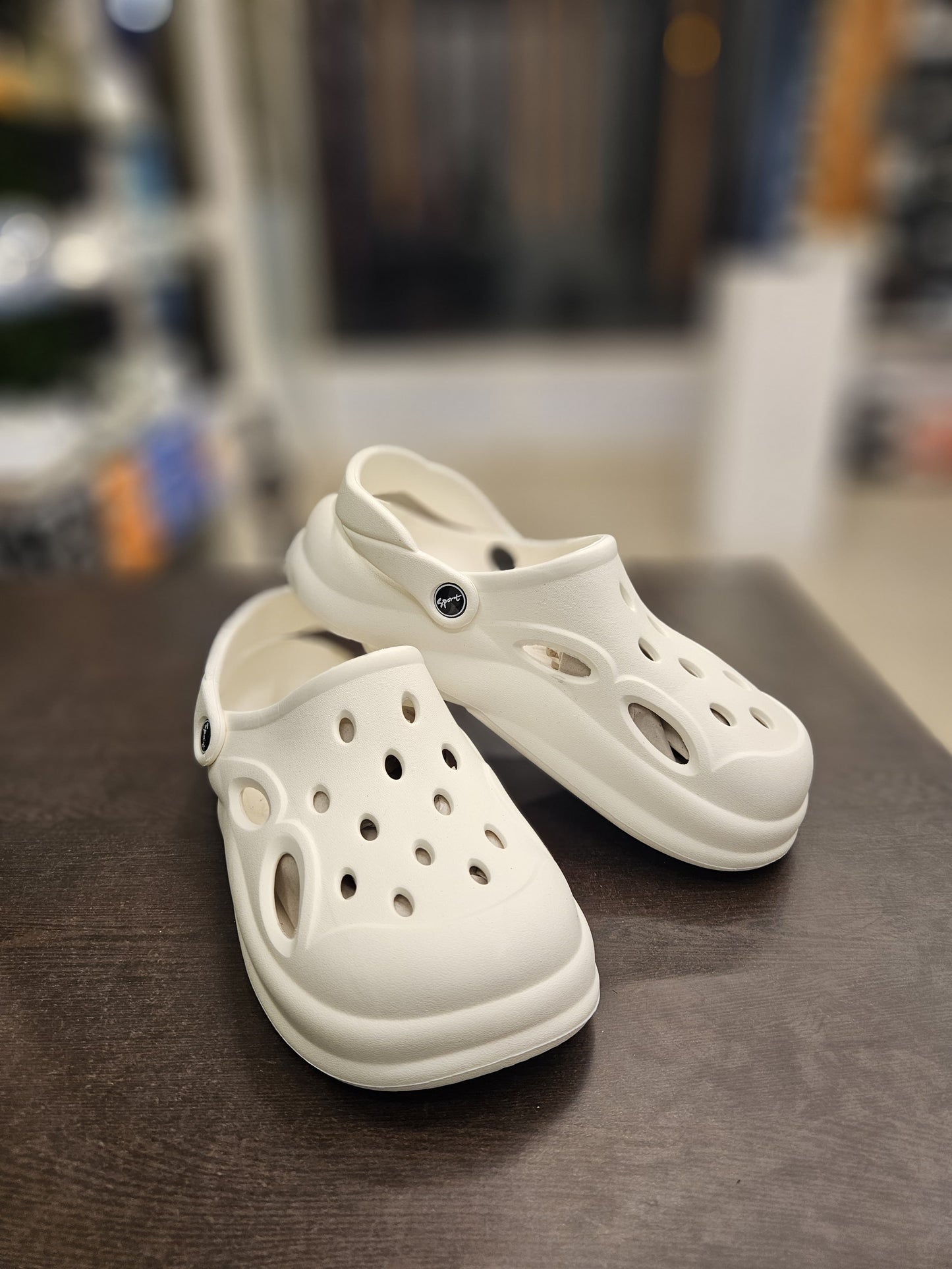 Crocs c1 white